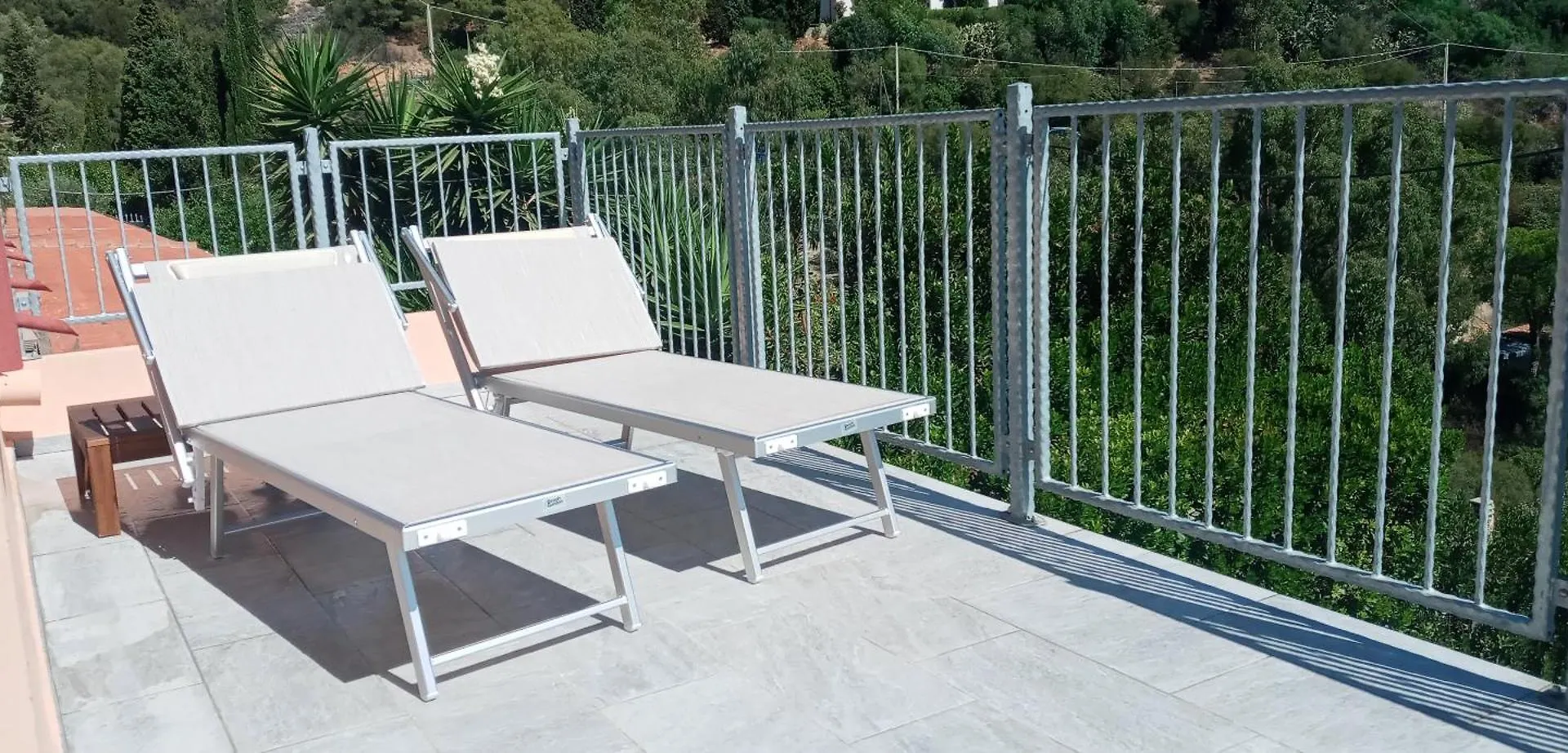 Fisky House Villa Domus De Maria 0*,  Italy